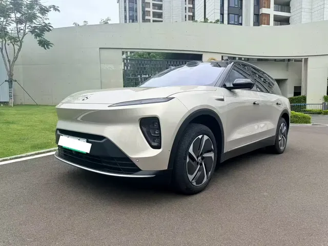 NIO ES8 2024 75kWh