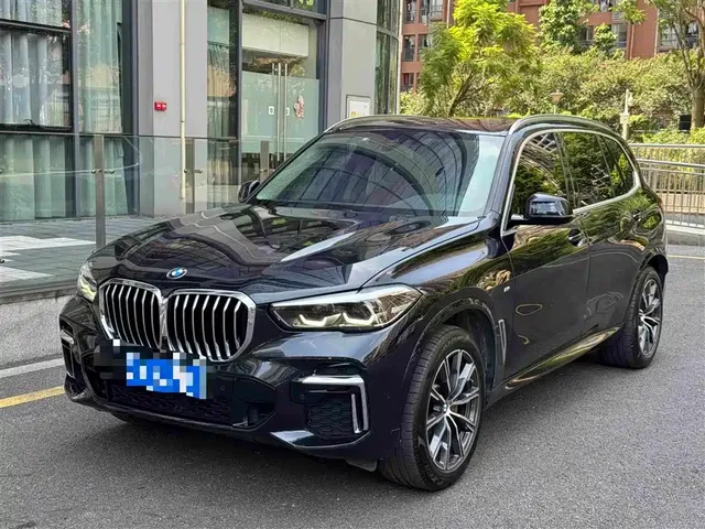 BMW X5 2022 Facelift xDrive 30Li M Sport Package