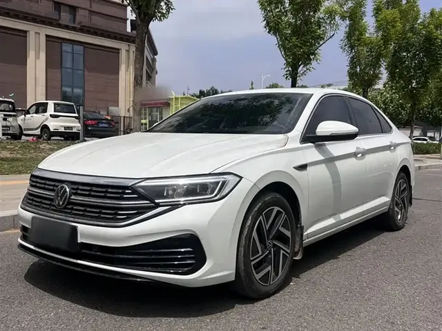 Volkswagen Sagitar 2023 300TSI DSG Surpassing Edition