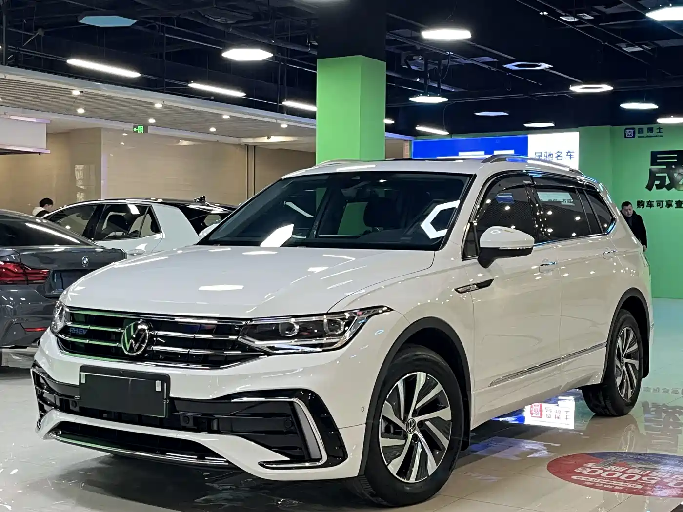 Volkswagen Tiguan L PHEV 2023 430PHEV Plug-in Hybrid Premium