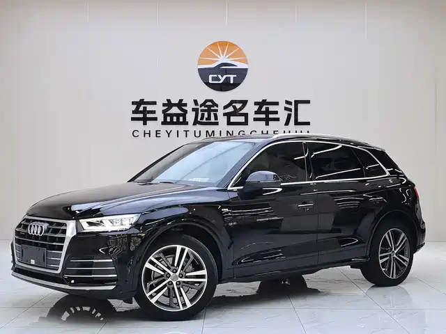 Audi Q5L 2020 Facelift 40 TFSI Honor Fashion