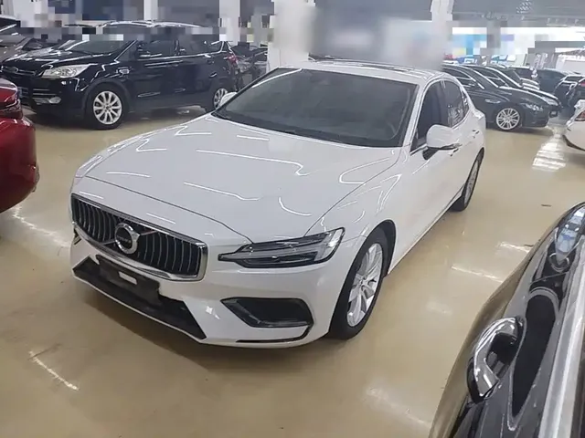 Volvo S60 2021 T3 Smart Luxury