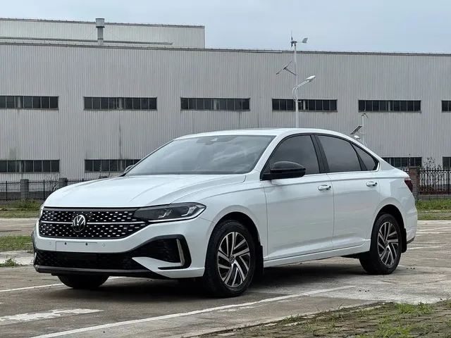 Volkswagen Lavida 2024 Model 300TSI DSG Starlight Leading Edition
