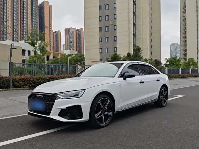 Audi A4L 2025 2 Million Celebration Edition 40 TFSI Luxury Dynamic