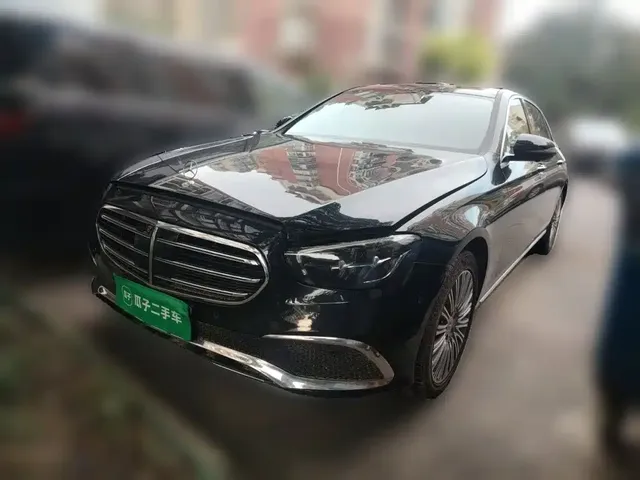 Mercedes-Benz E-Class 2023 E 300 L Fashion