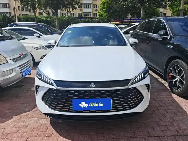 BYD Qin PLUS 2025 DM-i Smart Drive 55KM Leader