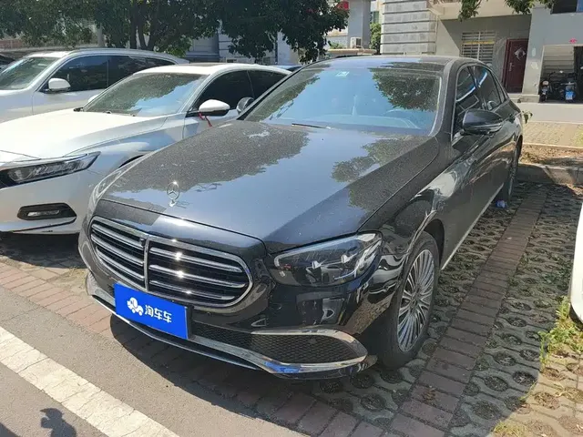 Mercedes-Benz E-Class 2023 E 300 L Fashion