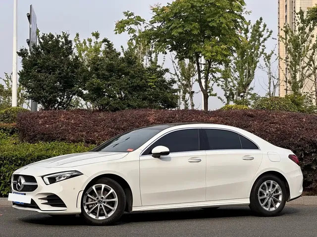 Mercedes-Benz A-Class 2022 Facelift A 200 L Sport Sedan Fashion Style