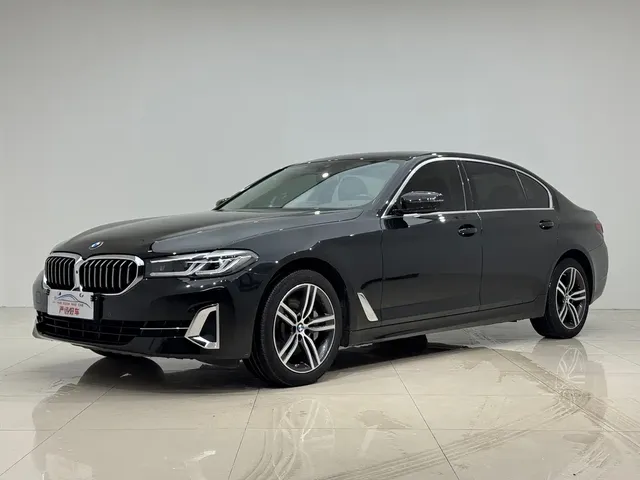 BMW 5 Series 2022 530Li xDrive Luxury Package