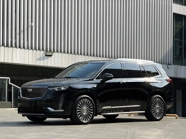 Cadillac XT6 2022 2.0T 6-Seater 4WD Trend Edition