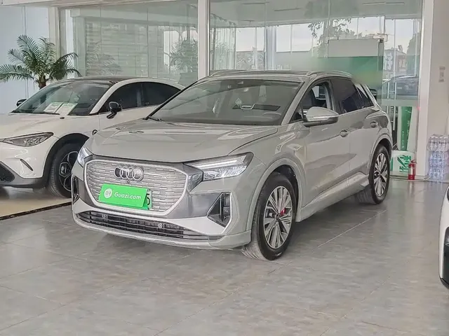 Audi Q4 e-tron 2023 40 e-tron Pioneer Edition