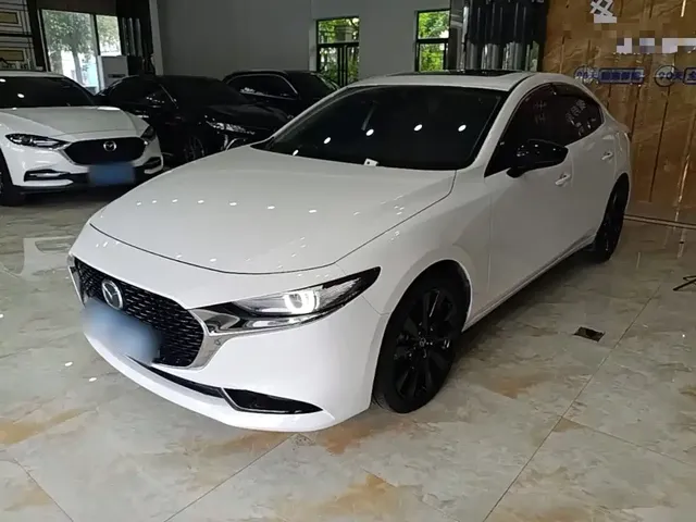 Mazda 3 Axela 2023 2.0L Automatic Premium Edition
