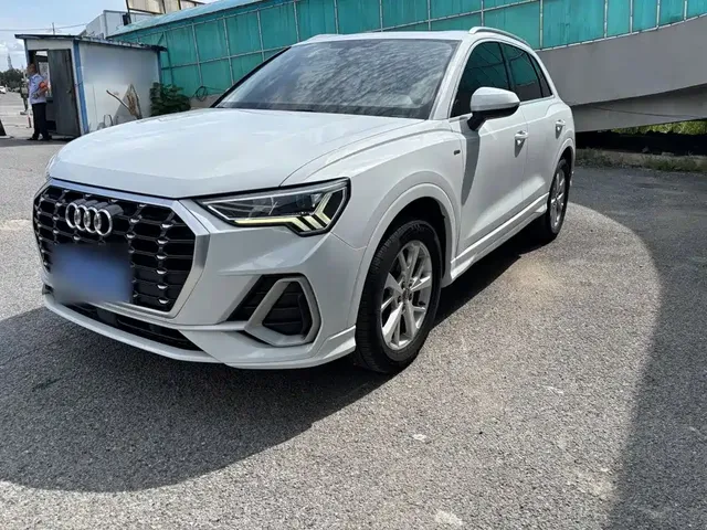 Audi Q3 2019 35 TFSI Progressive Sport