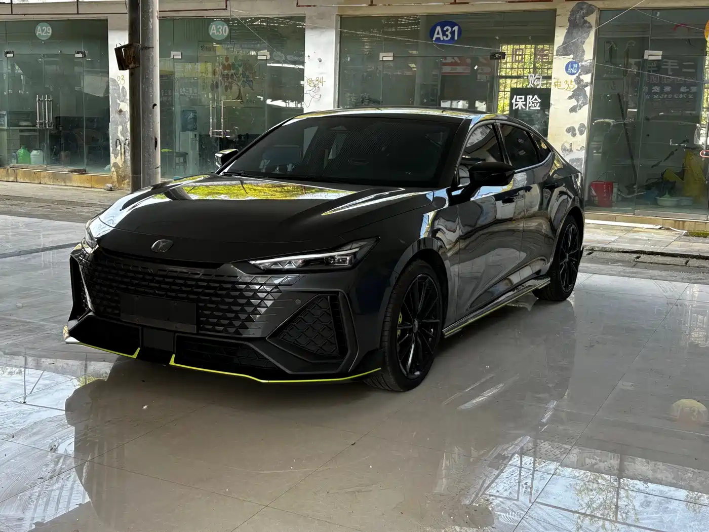Changan UNI-V 2023 2.0T Leading Speed Edition
