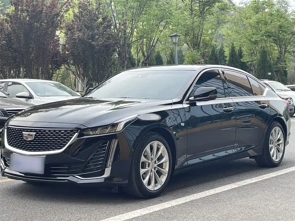 Cadillac CT5 2022 28T Luxury (Standard)