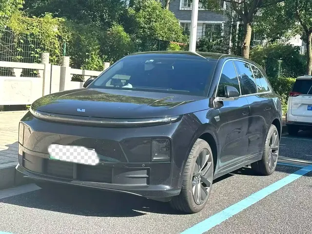 Li Auto L6 2024 Pro