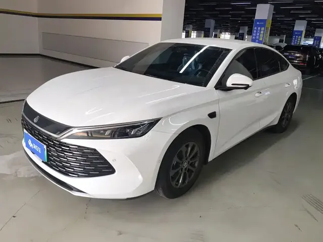 BYD Qin L 2025 DM-i Smart Drive Edition 80KM Leading