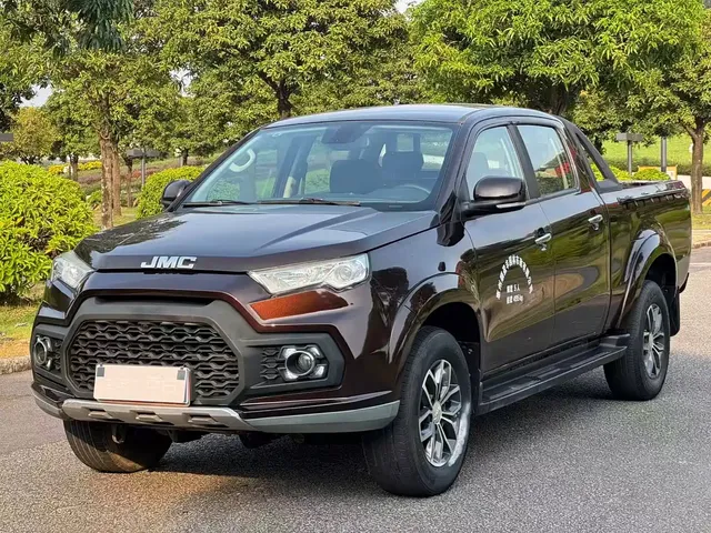 Jiangling Yuhu 7 2020 Model 2.0T Diesel Manual 2WD Comfort Short Wheelbase China VI JX4D20A6L