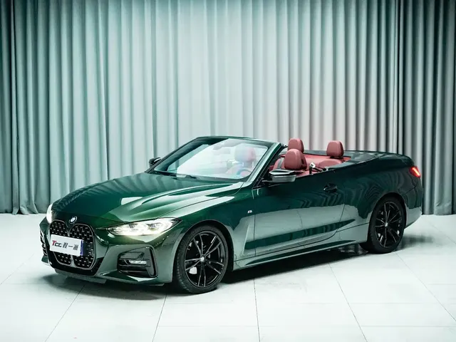 BMW 4 Series 2023 425i Convertible M Sport Shadowline Package