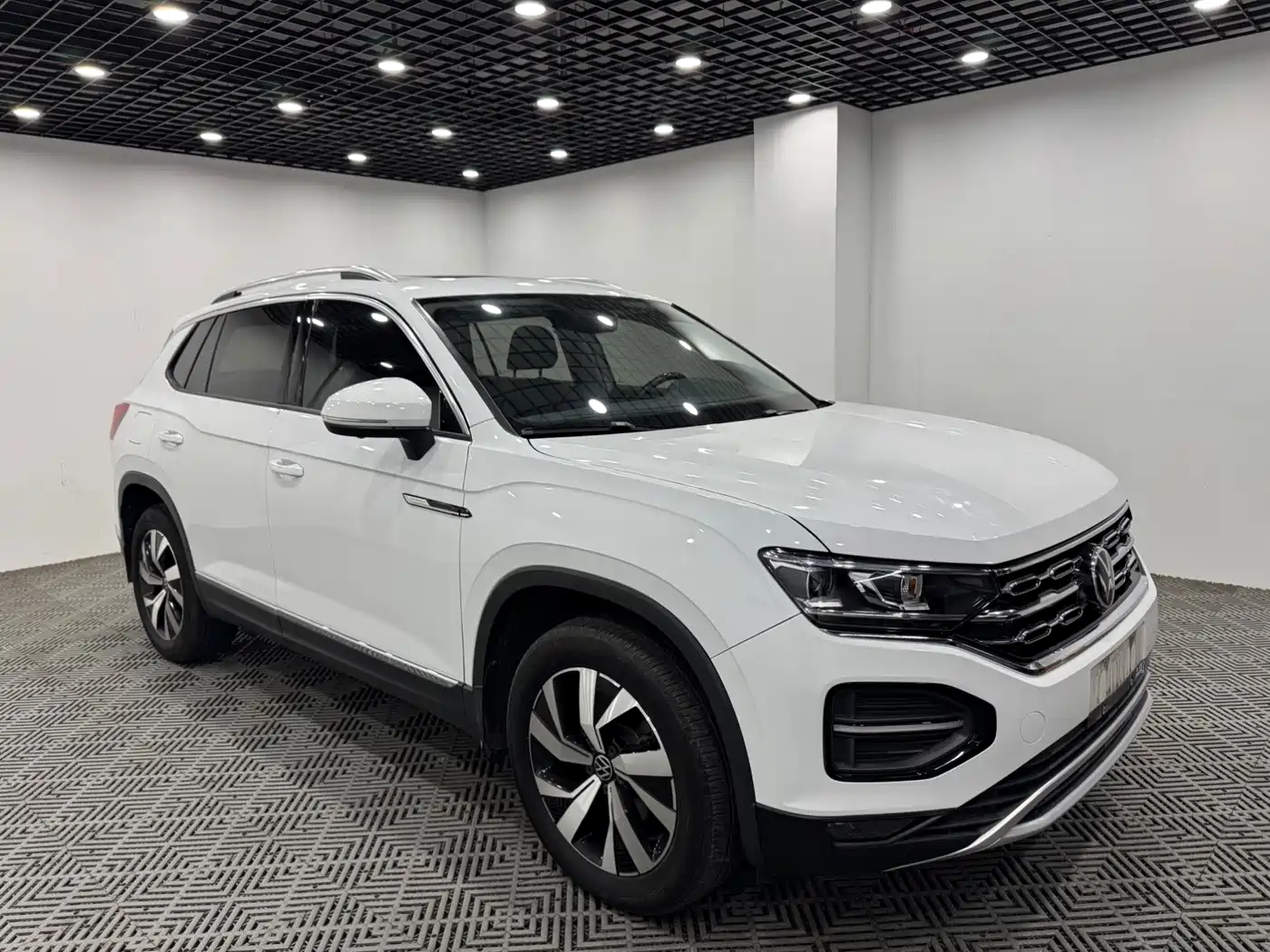 Volkswagen Tayron 2022 280TSI 2WD Luxury Smart Connect Edition