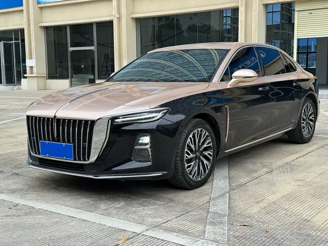 Hongqi H5 2023 2.0T Auto Smart Connect Flag Comfort