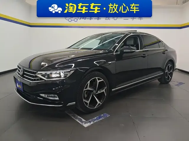 Volkswagen Magotan 2023 Model 2 Million Commemorative Edition 330TSI DSG Luxury