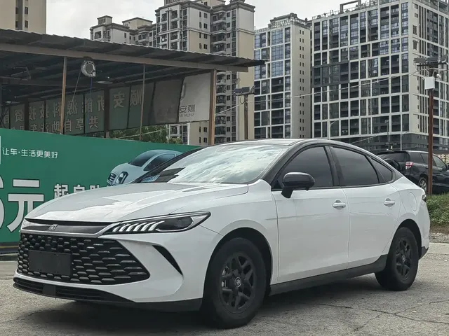 BYD Qin PLUS 2025 DM-i Smart Drive 55KM Leader