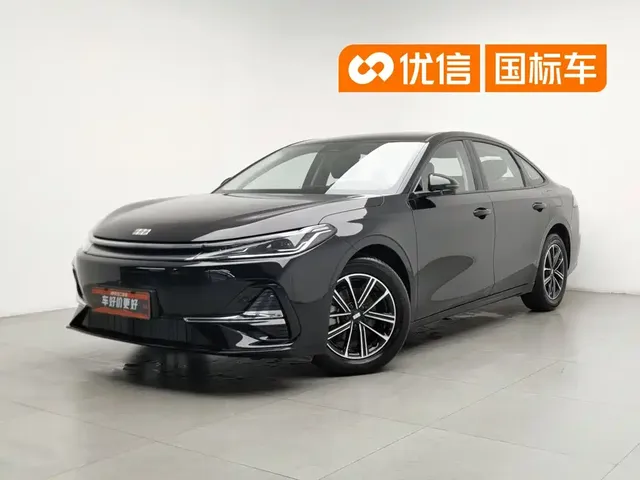 Geely Galaxy A7 2025 EM-i 70km Luxury Edition
