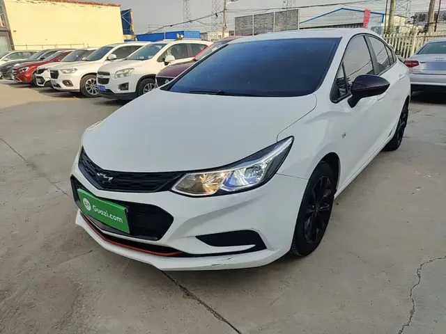 Chevrolet Cruze 2018 Redline 320 Automatic Pioneer Edition