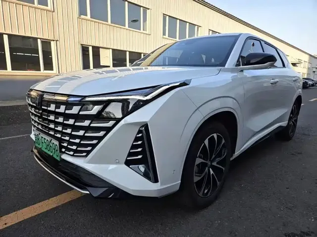 Changan UNI-Z New Energy 2024 Blue Whale Smart Electric iDD 125km Excellence Model