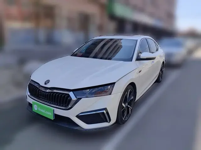 Škoda Octavia 2021 PRO TSI280 DSG Premium Edition