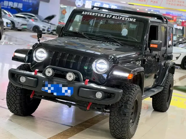 Jeep Wrangler 2017 3.0L Sahara 4-Door Comfort Edition