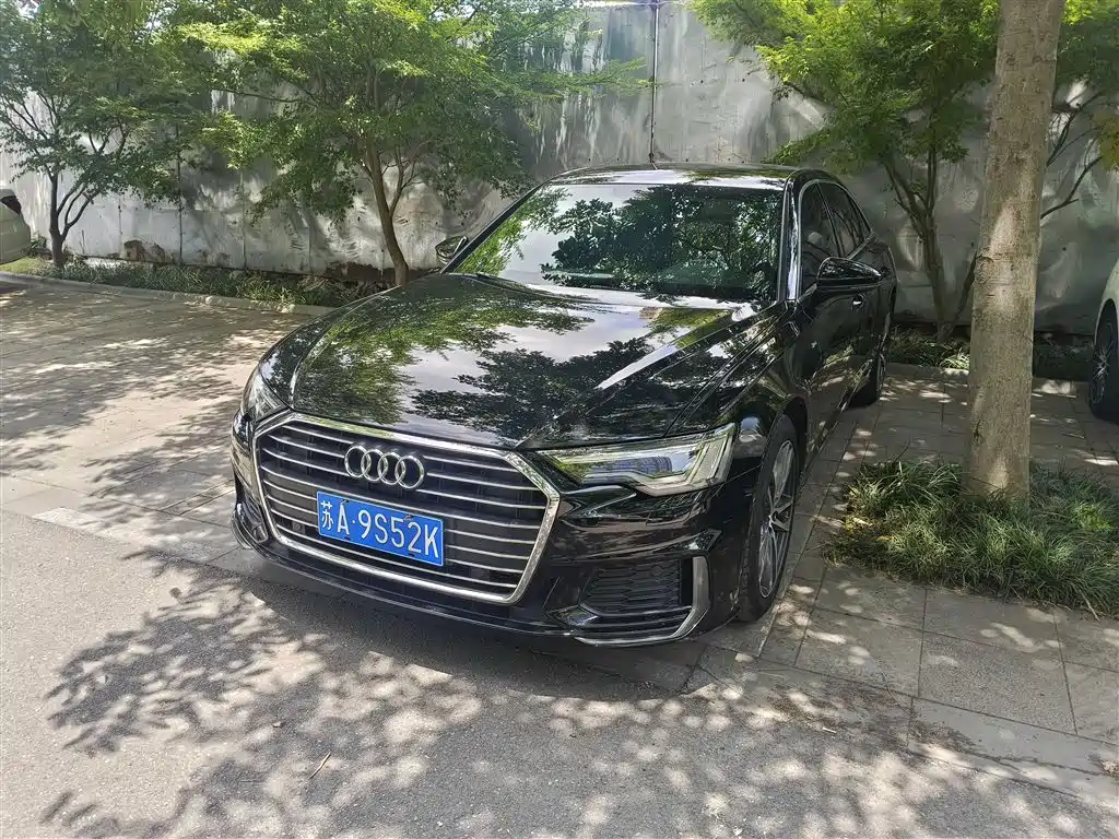 Audi A6L 2021 40 TFSI Luxury Sport