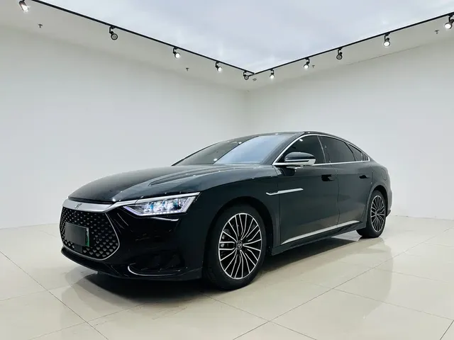 BYD Han 2022 DM-i 121KM Prestige