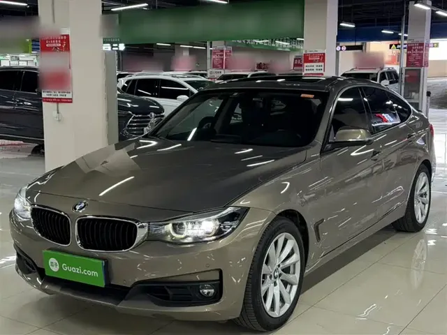 BMW 3 Series GT 2018 320i Fashion
