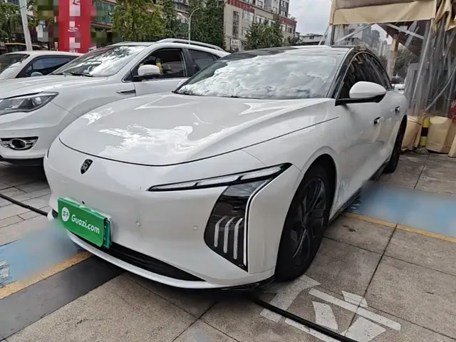 Dongfeng Fengxing Stellar S7 2025 555 Star Creation Edition