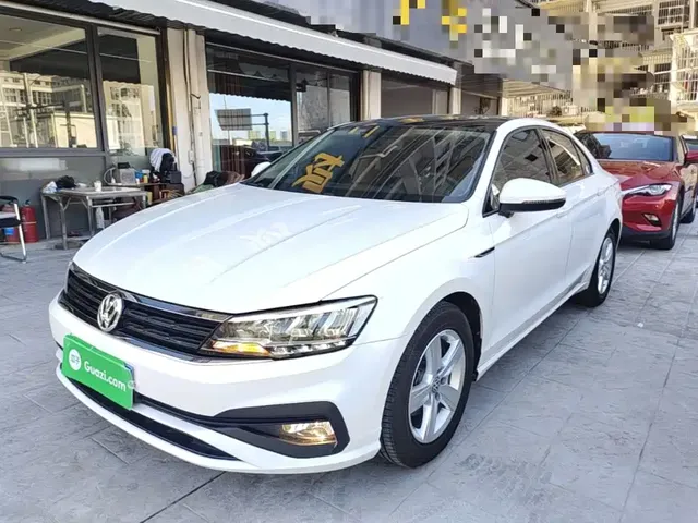 Volkswagen Lamando 2021 230TSI DSG Fashion Edition