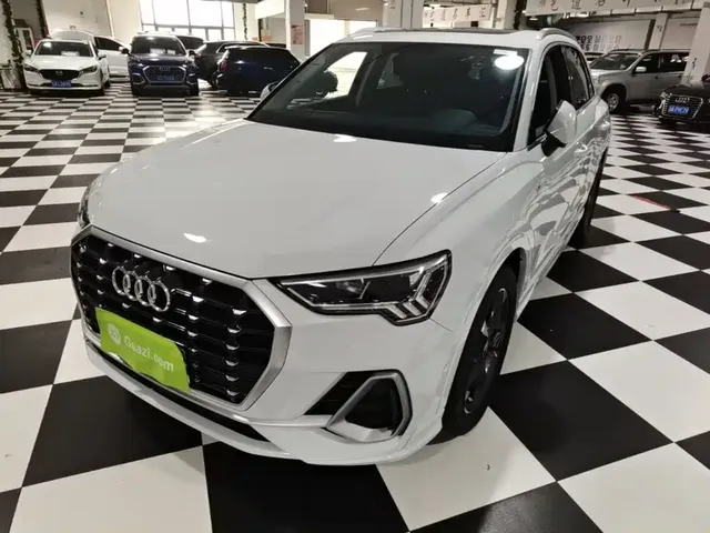 Audi Q3 2021 35 TFSI Fashion Sport
