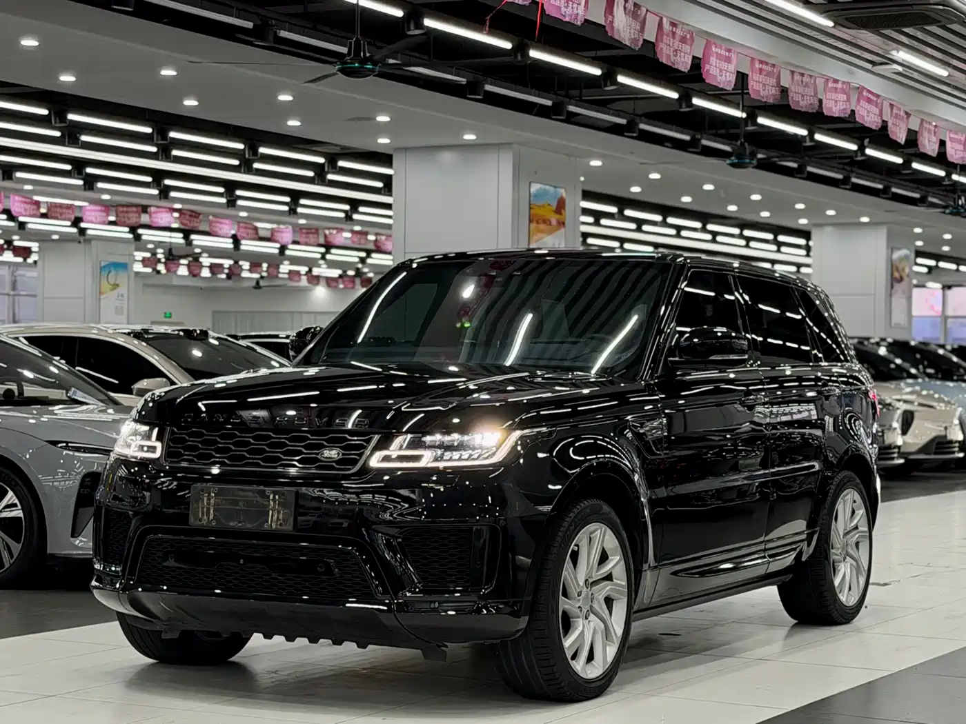 Land Rover Range Rover Sport 2020 3.0 L6 HSE DYNAMIC