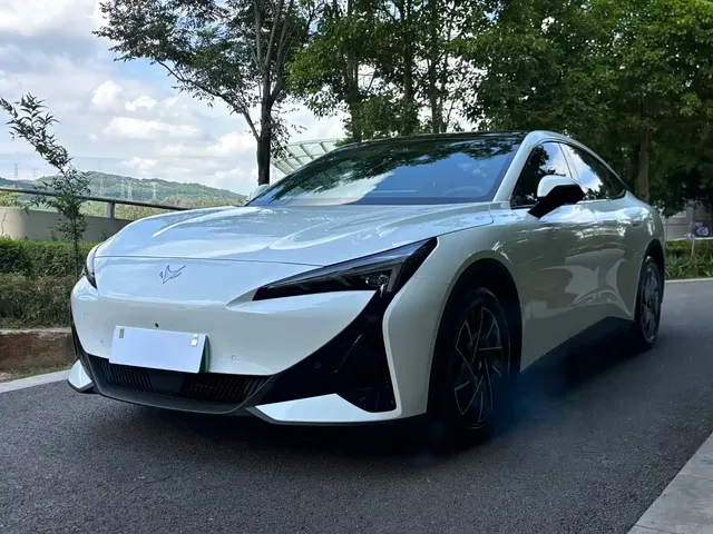 ARCFOX Alpha S5 2025 Model 560PRO 185kW
