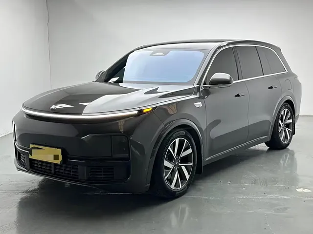 Li Auto Li L8 2023 Pro