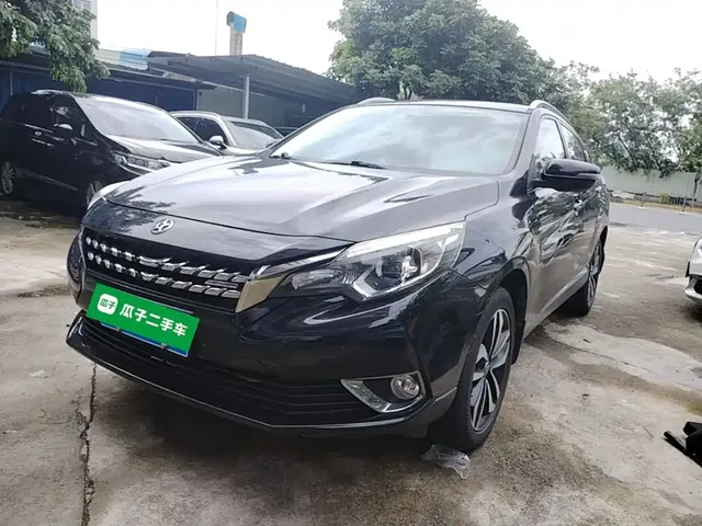 Venucia T90 2018 2.0L CVT Smart Connection Intelligent Edition China V