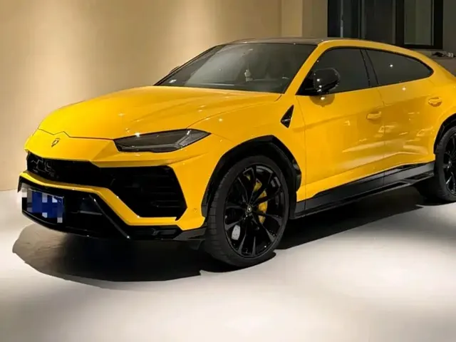 Lamborghini Urus 2021 4.0T V8