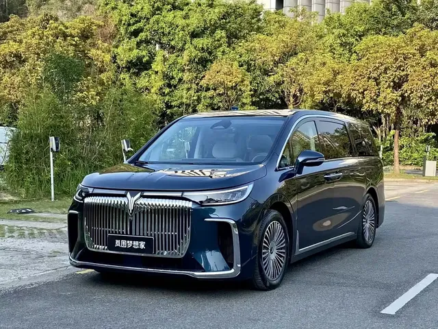 Voyah Auto Voyah Dreamer 2025 PHEV AWD Flagship Kunpeng Edition