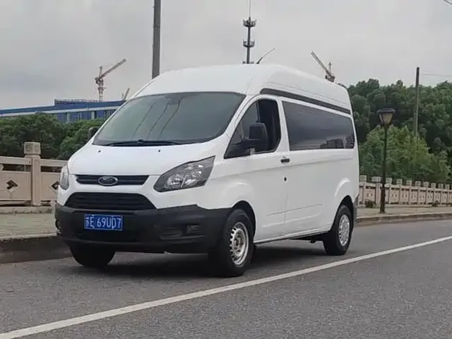 Ford Transit 2019 2.0T Diesel Multi-Purpose Commercial Vehicle Medium Wheelbase Medium Roof 6-Seater China VI