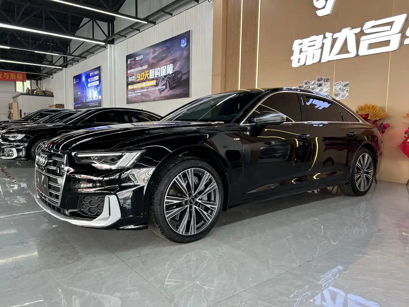 Audi A6L 2026 Model Year 55 TFSI quattro Exclusive Dynamic