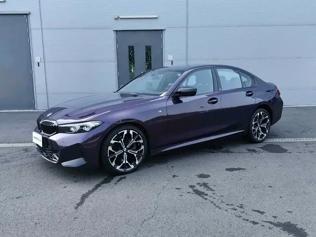 BMW 3 Series 2025 330i M Sport Night Edition
