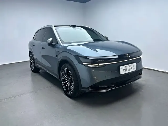 ZEEKR 7X 2025 Model 75kWh RWD Smart Driving Edition