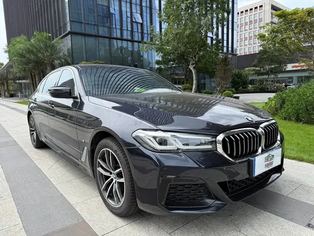 BMW 5 Series 2022 Facelift 525Li M Sport Package