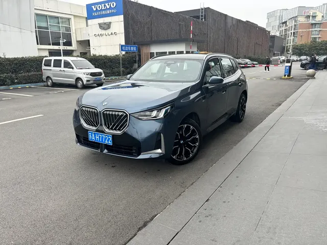 BMW X3 2025 xDrive30L Premium Model M Sport Black Package